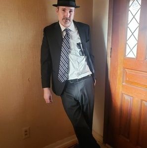 Meet your Posher, John